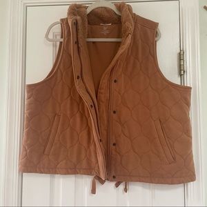 Calia by Carrie Underwood Quilted Vest
